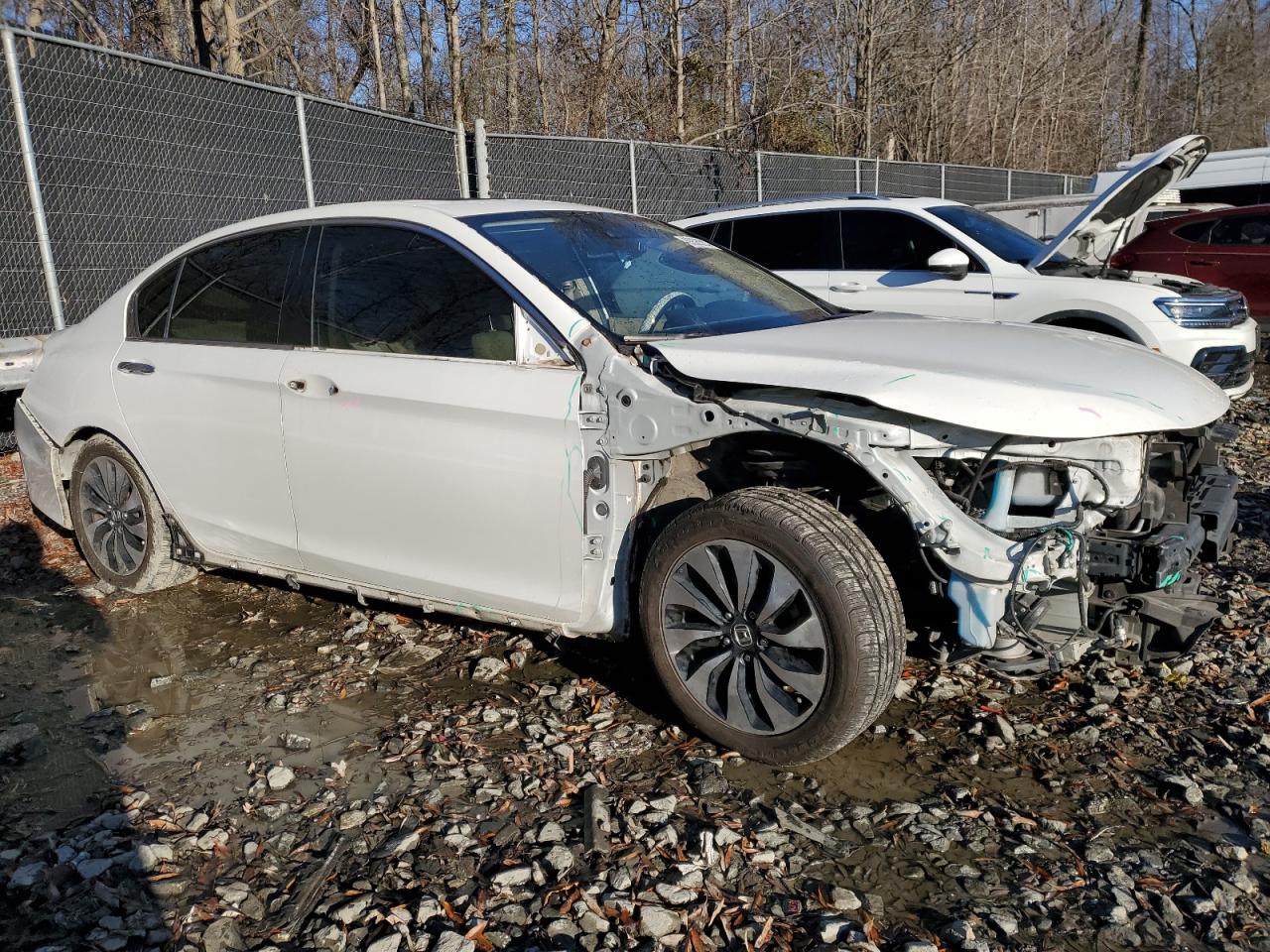 2017 Honda Accord VIN JHMCR6F72HC030636 Copart auction photo, all over damage thumbnail 4