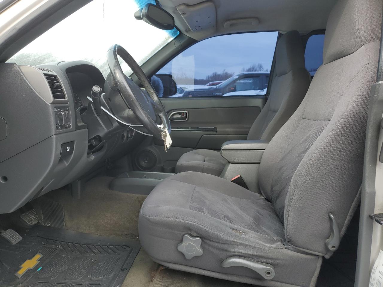 2004 Chevrolet Colorado VIN 1GCDT196548129140 Copart auction photo, front end damage thumbnail 7