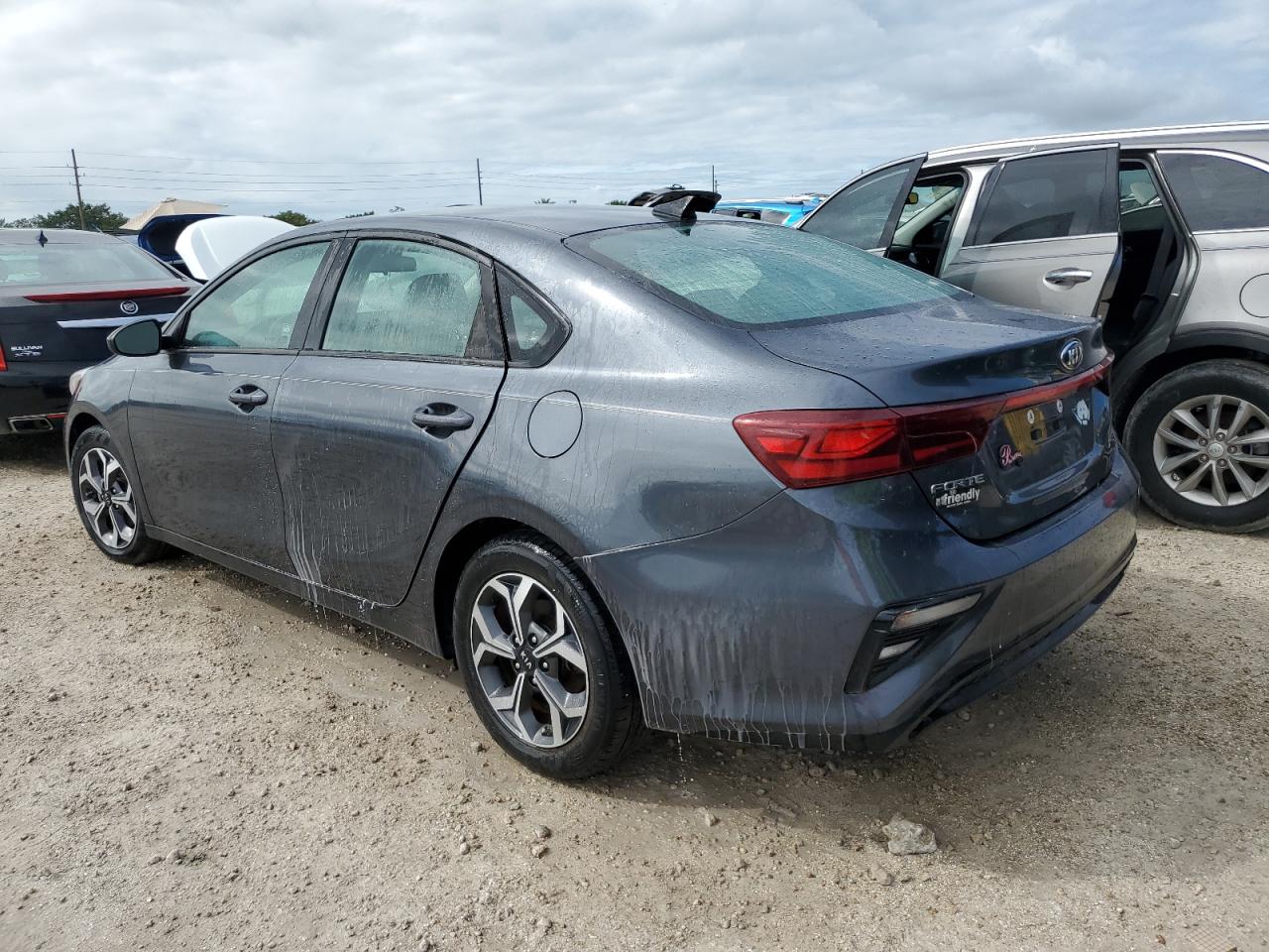 2020 KIA Forte VIN 3KPF24AD2LE167663 Copart auction photo, water/flood damage thumbnail 2
