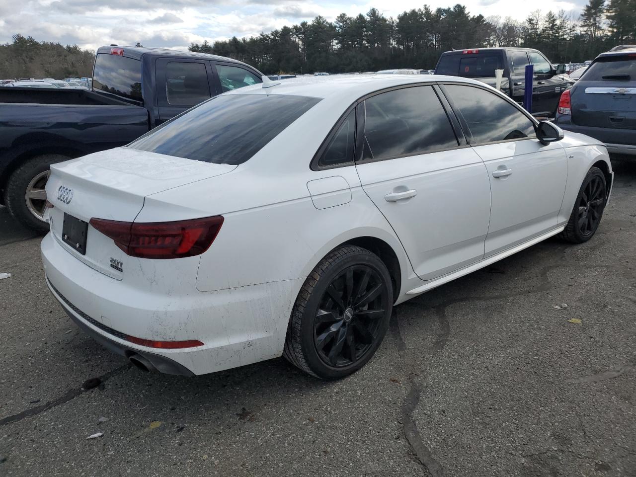 2018 Audi A4 VIN WAUNNAF49JA126891 Copart auction photo, front end / minor dent/scratches damage thumbnail 3