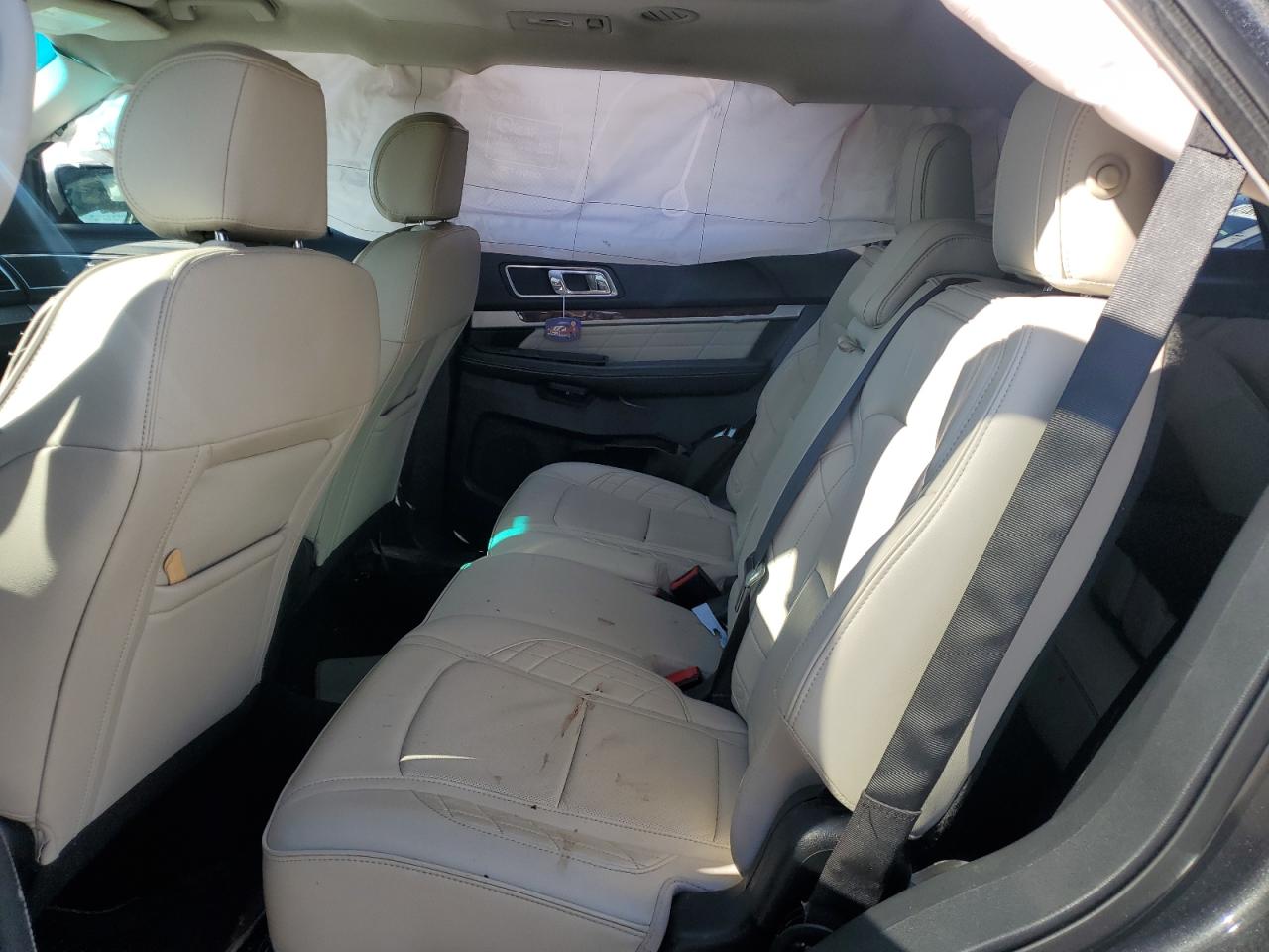 2016 Ford Explorer VIN 1FM5K8HT0GGB77335 Copart auction photo, side / rear end damage thumbnail 11