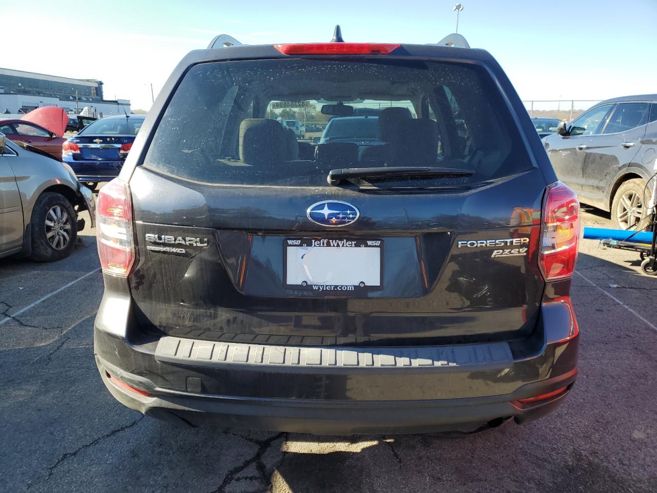 2016 Subaru Forester VIN JF2SJADC2GH507625 Copart auction photo, front end / side damage thumbnail 6