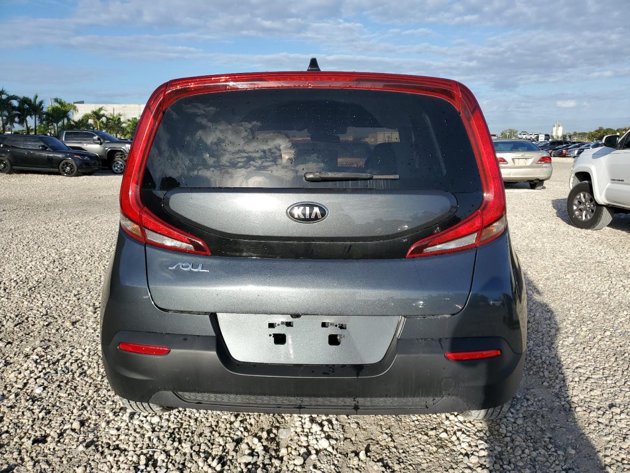 2021 KIA Soul VIN KNDJ23AU6M7763672 Copart auction photo, front end / minor dent/scratches damage thumbnail 6
