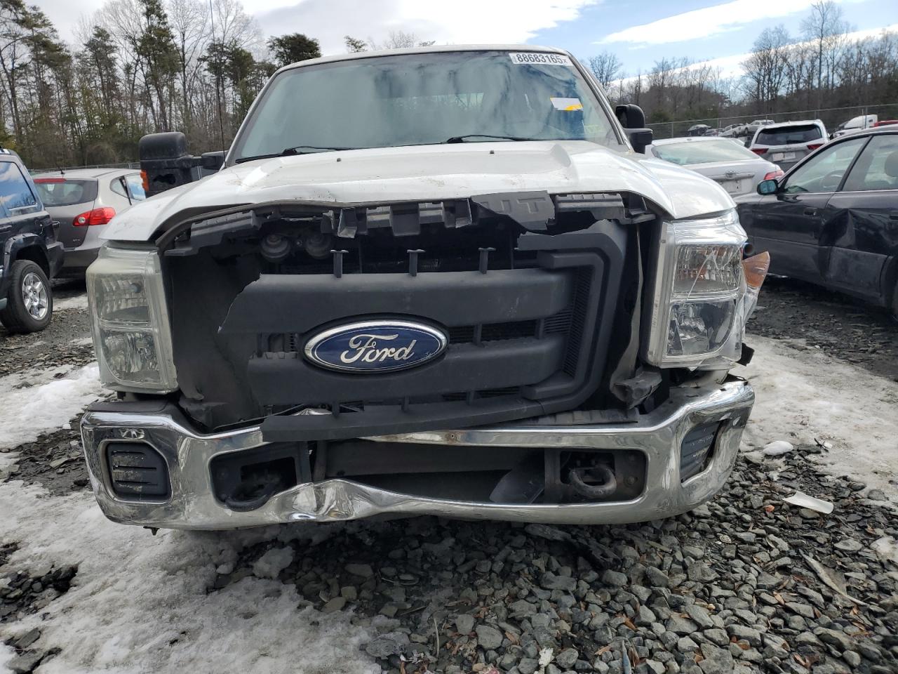 2012 Ford F250 VIN 1FT7X2A64CEA37343 Copart auction photo, front end / minor dent/scratches damage thumbnail 5