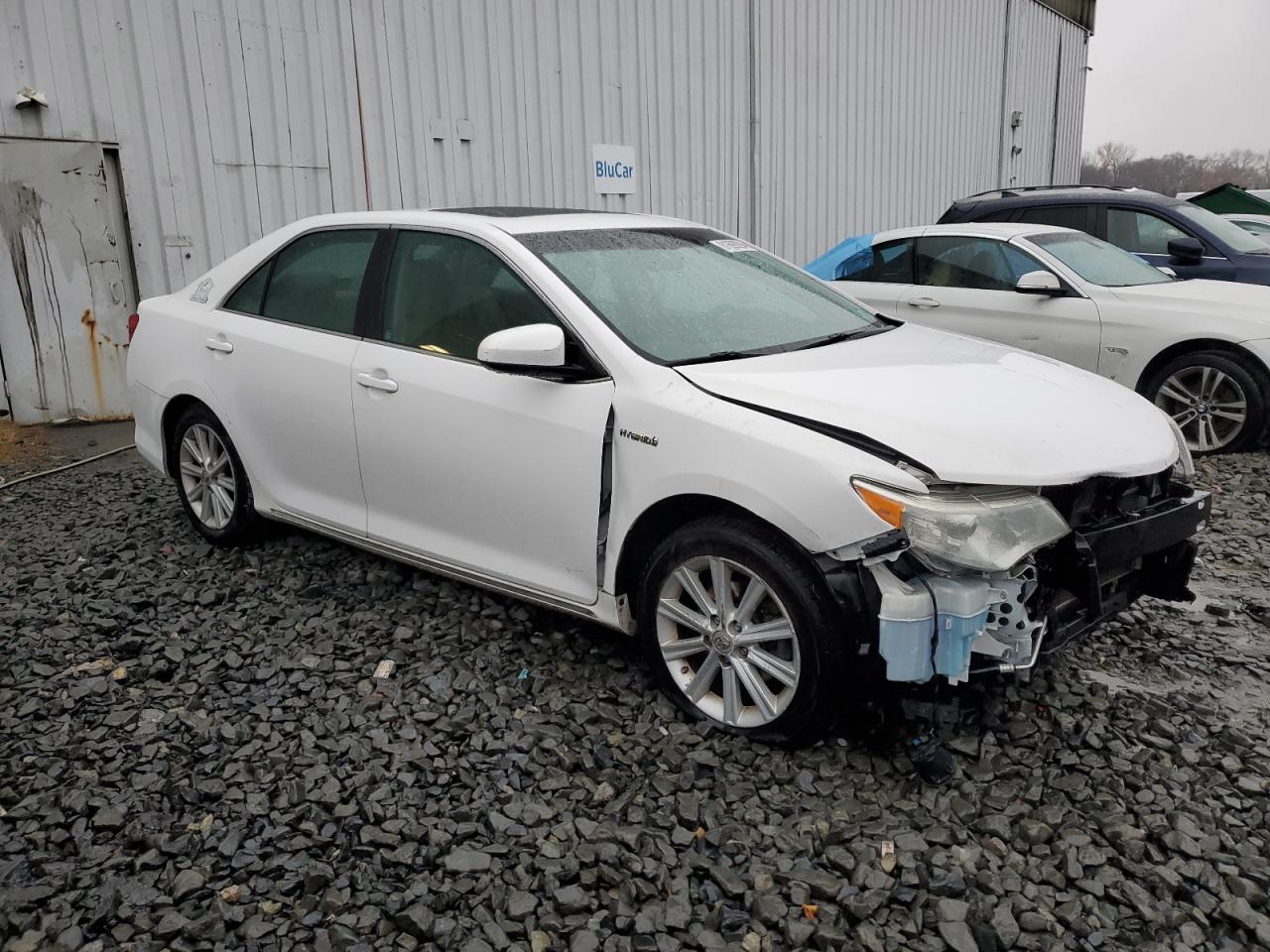2012 Toyota Camry VIN 4T1BD1FK5CU004369 Copart auction photo, front end damage thumbnail 4