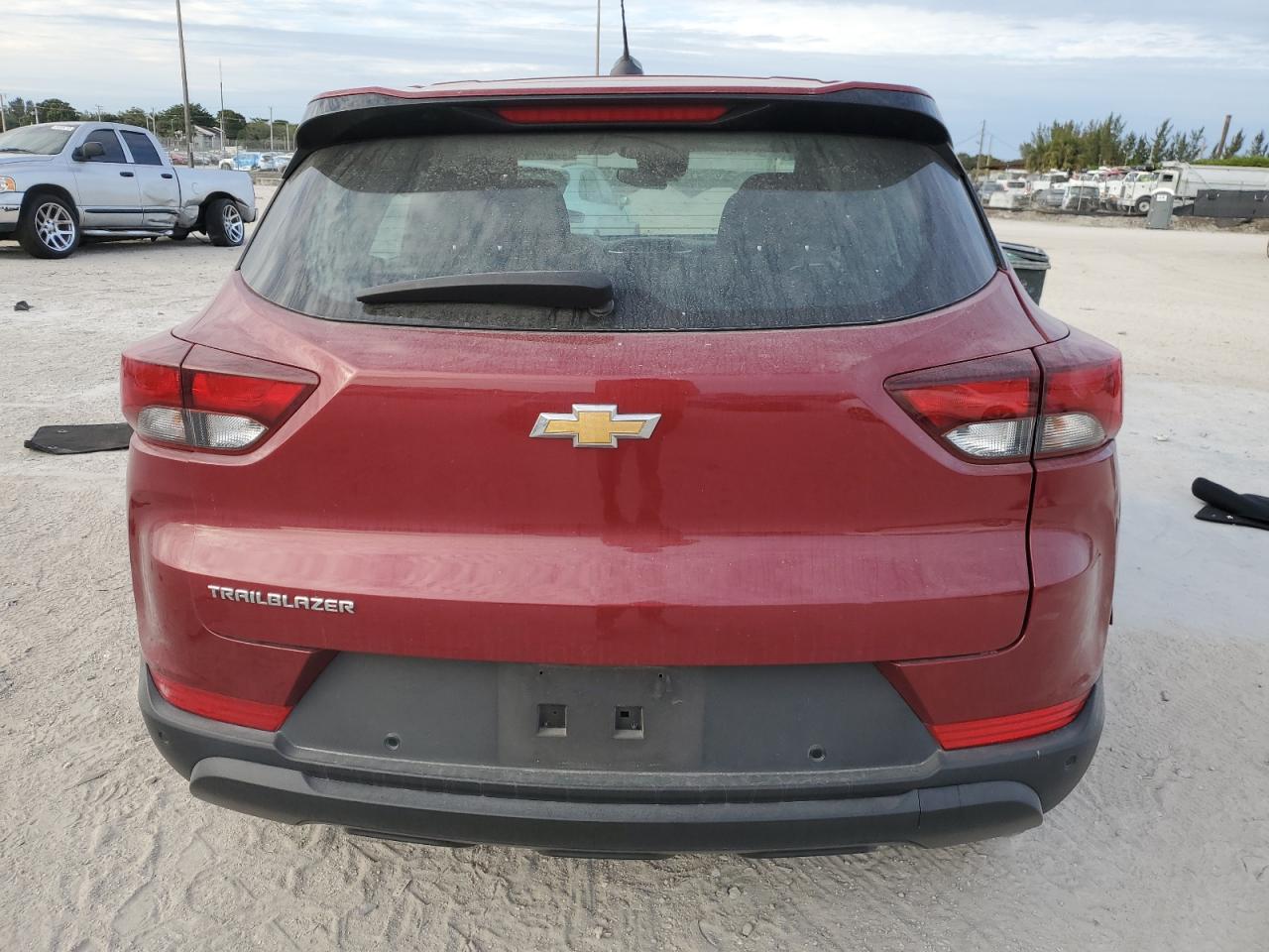 2021 Chevrolet TrailBlazer VIN KL79MMS29MB145269 Copart auction photo, front end damage thumbnail 6