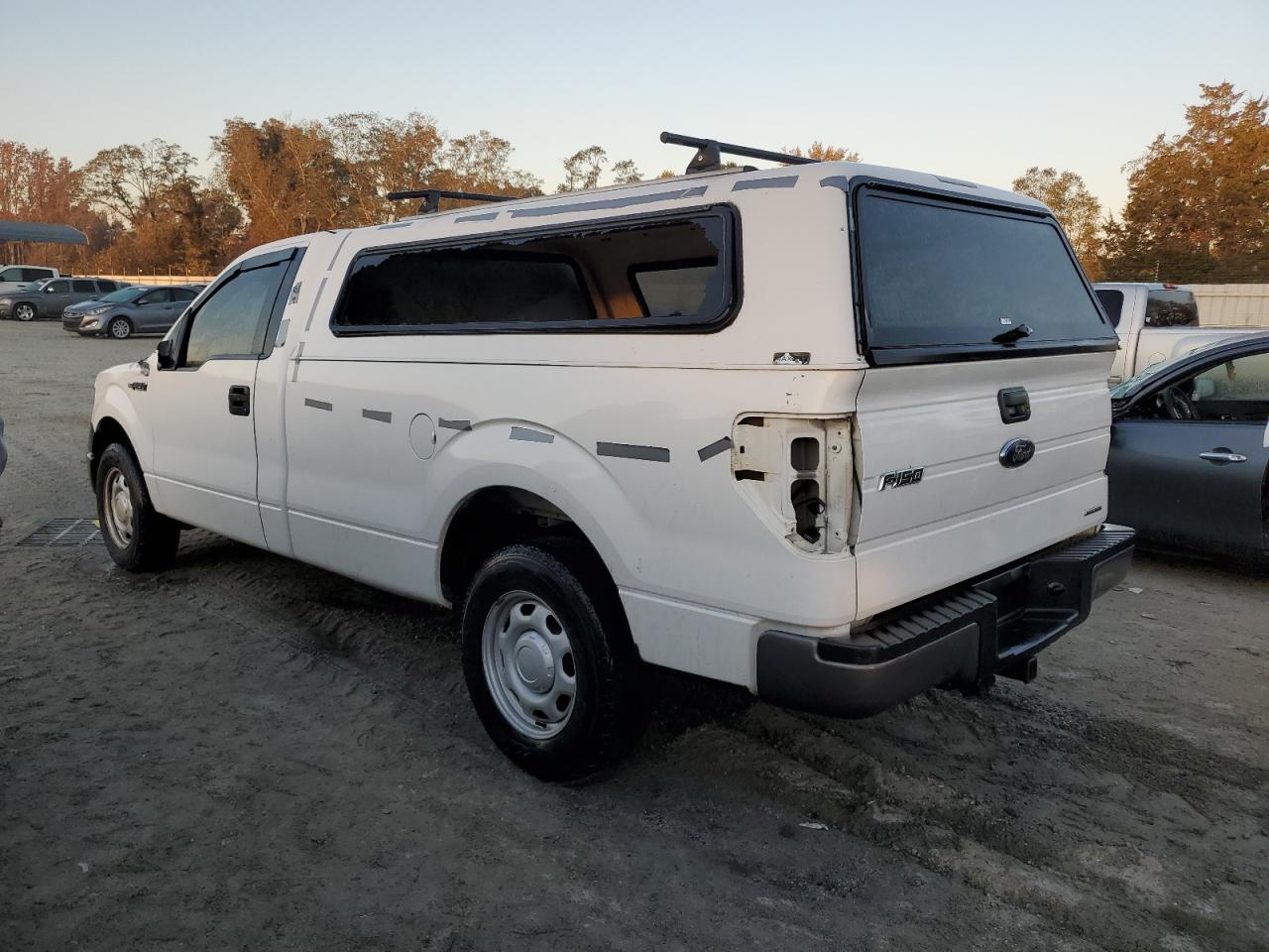 2013 Ford F-150 VIN 1FTMF1CM0DKE29377 Copart auction photo, water/flood / top/roof damage thumbnail 2