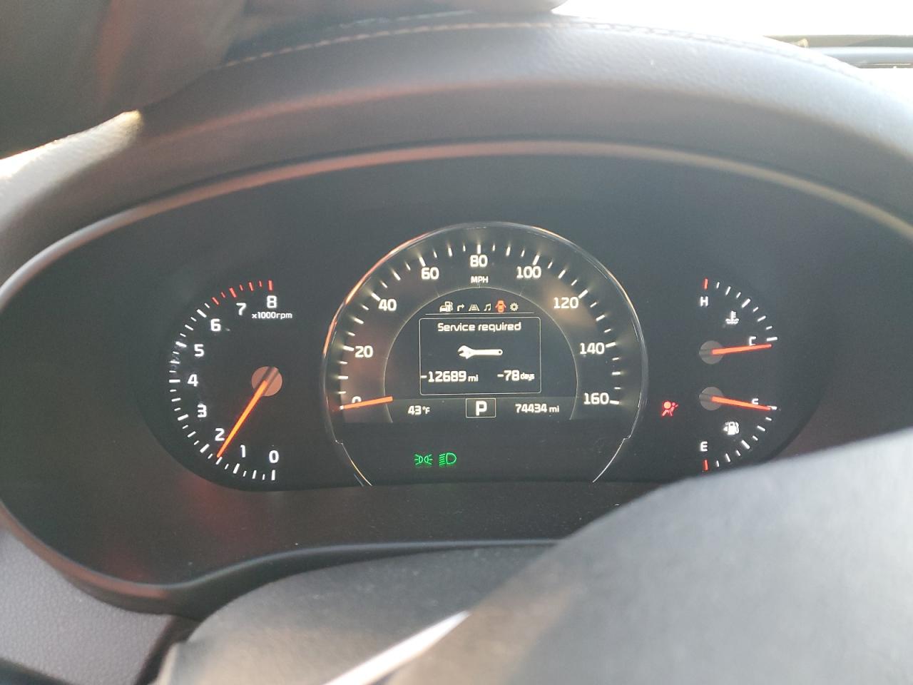 2017 KIA Sorento VIN 5XYPKDA55HG262354 Copart auction photo, front end damage thumbnail 9
