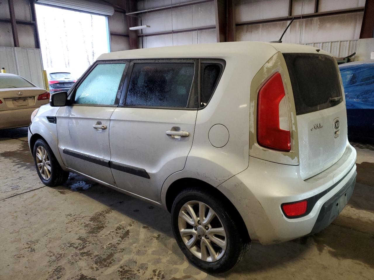 2013 KIA Soul VIN KNDJT2A60D7483254 Copart auction photo, front end damage thumbnail 2