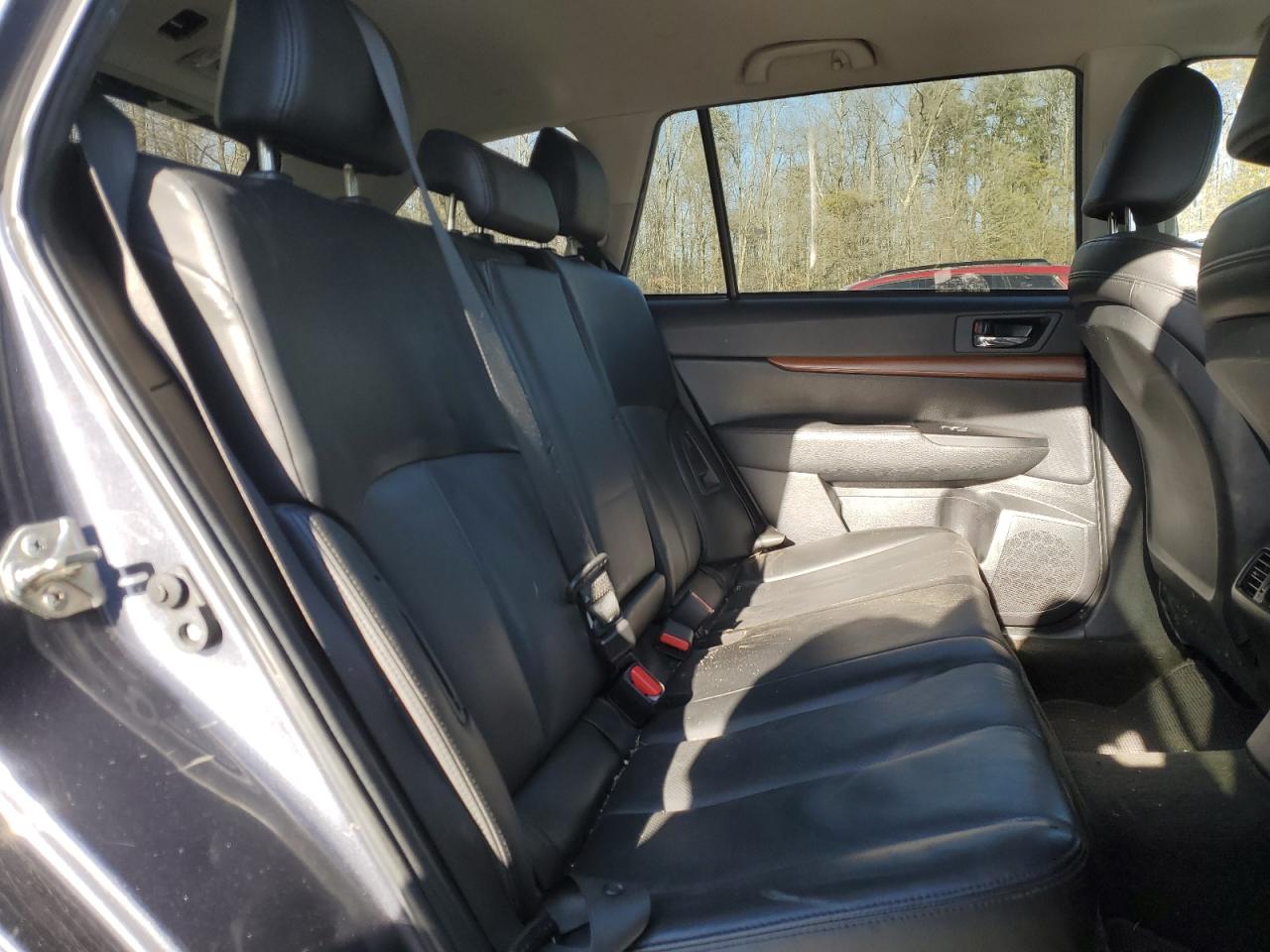 2014 Subaru Outback VIN 4S4BRBLC8E3309717 Copart auction photo, rear end / minor dent/scratches damage thumbnail 10