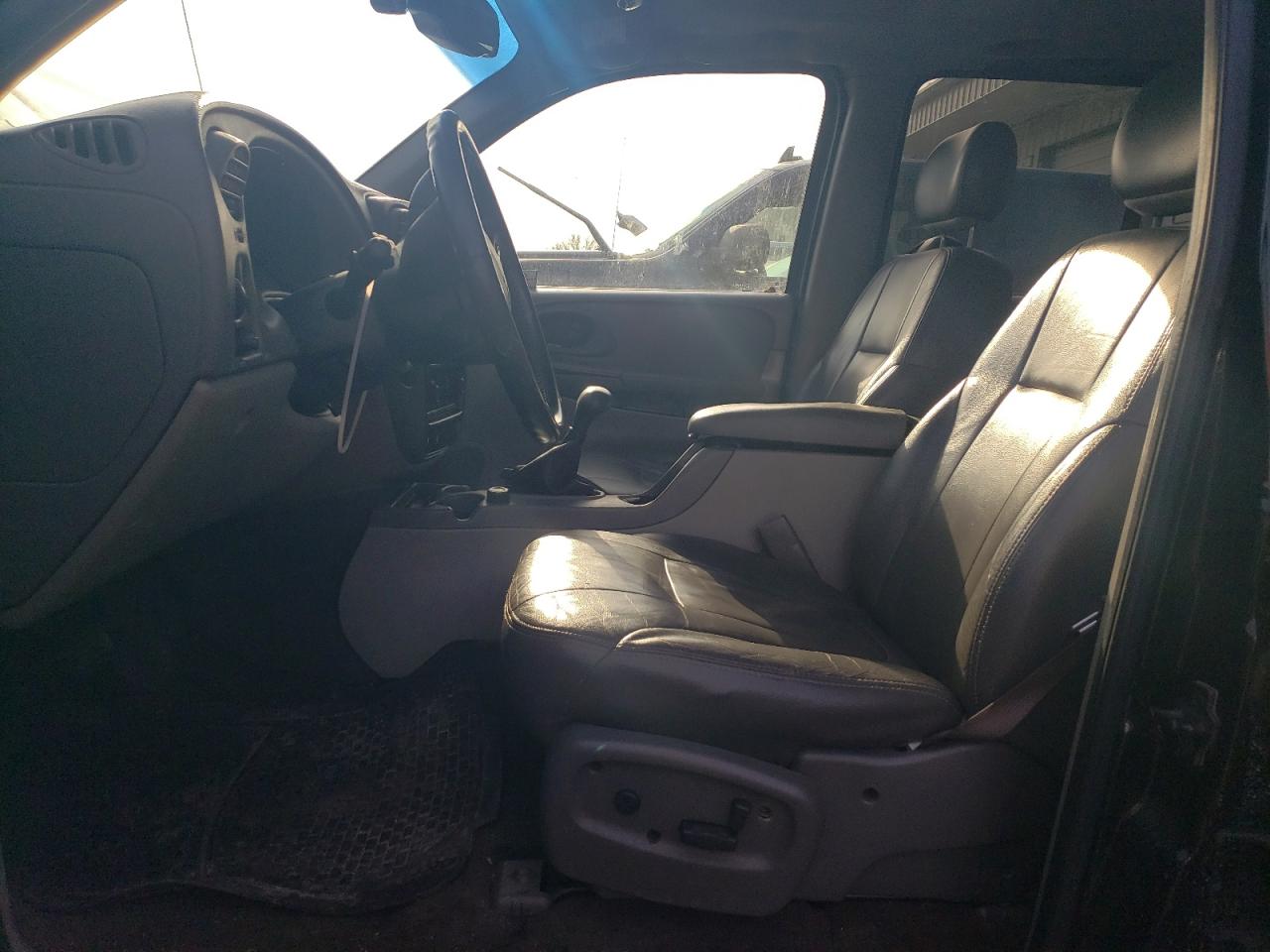2003 Chevrolet TrailBlazer VIN 1GNES16S336236391 Copart auction photo, all over / mechanical damage thumbnail 7