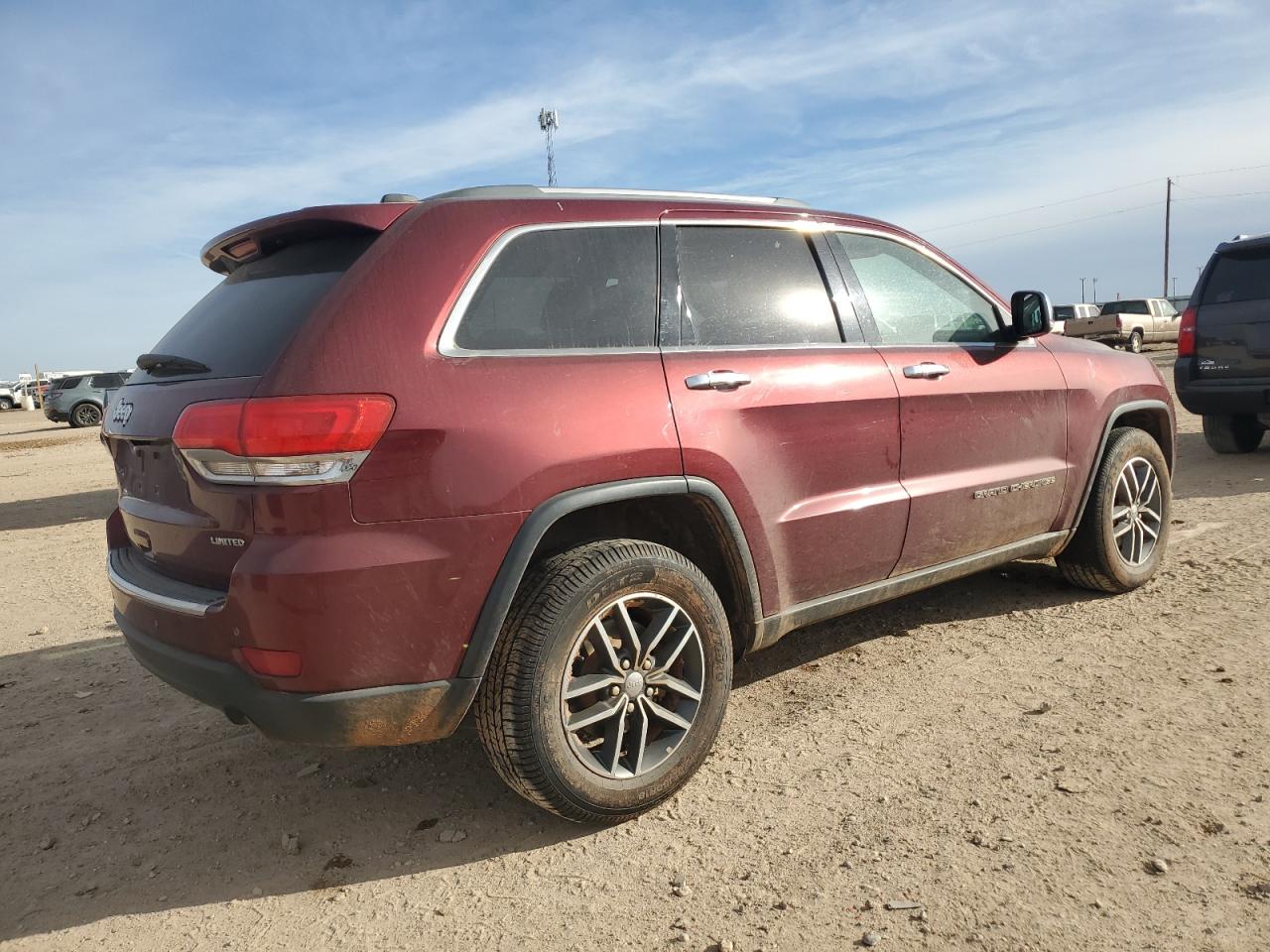2018 Jeep Grand Cherokee VIN 1C4RJFBG3JC308457 Copart auction photo, mechanical / minor dent/scratches damage thumbnail 3