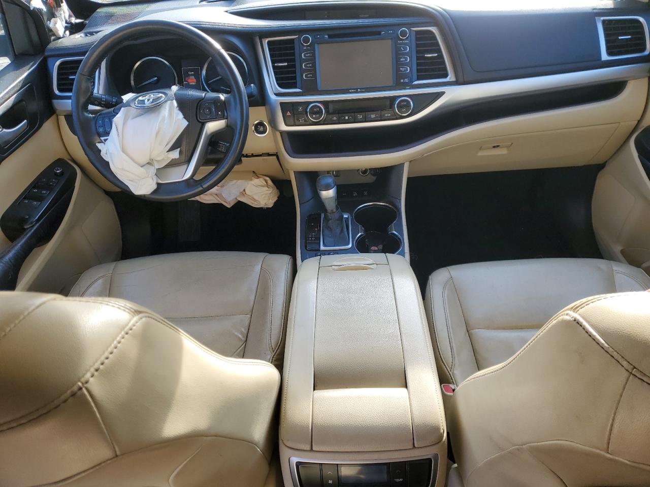 2015 Toyota Highlander VIN 5TDJKRFH1FS206661 Copart auction photo, front end damage thumbnail 8