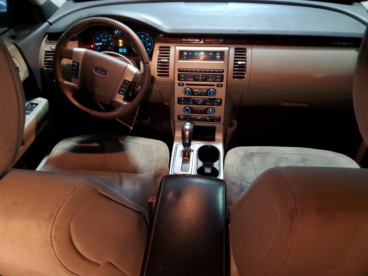 2011 Ford Flex VIN 2FMGK5CC4BBD08877 Copart auction photo, burn - interior / side damage thumbnail 8