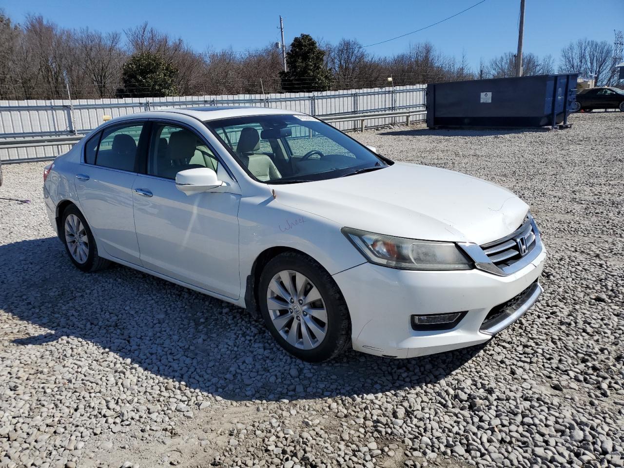 2013 Honda Accord VIN 1HGCR2F82DA165870 Copart auction photo, front end / side damage thumbnail 4