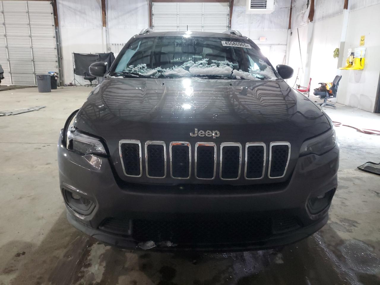 2019 Jeep Grand Cherokee VIN 1C4PJMLX9KD120922 Copart auction photo, front end / side damage thumbnail 5