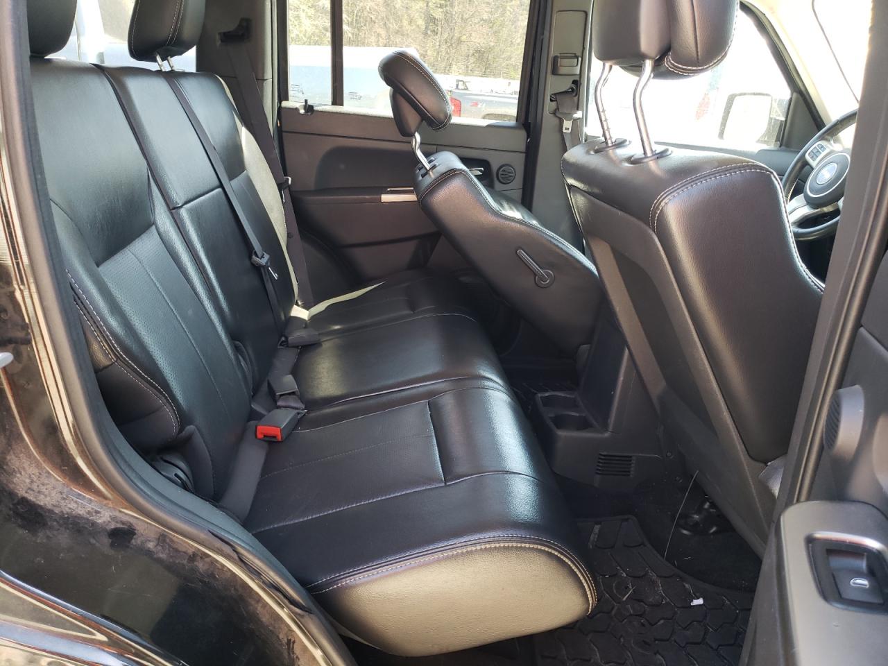 2012 Jeep Liberty (North America) VIN 1C4PJLFK9CW131788 Copart auction photo, side / front end damage thumbnail 10