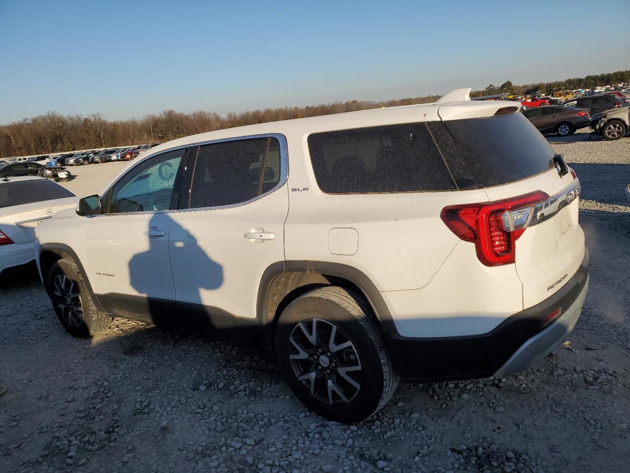 2021 GMC Acadia VIN 1GKKNKLA1MZ166401 Copart auction photo, front end / minor dent/scratches damage thumbnail 2