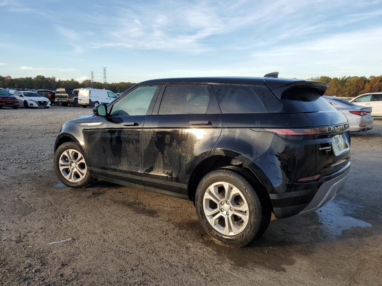 2020 Land Rover Range Rover VIN SALZJ2FX7LH085230 Copart auction photo, front end / side damage thumbnail 2