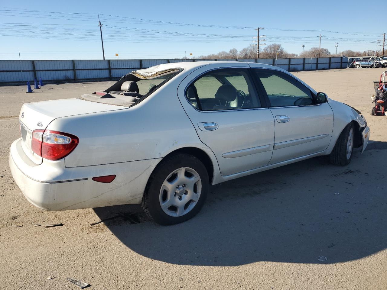 2001 Infiniti I VIN JNKCA31A41T008412 Copart auction photo, rollover / undercarriage damage thumbnail 3