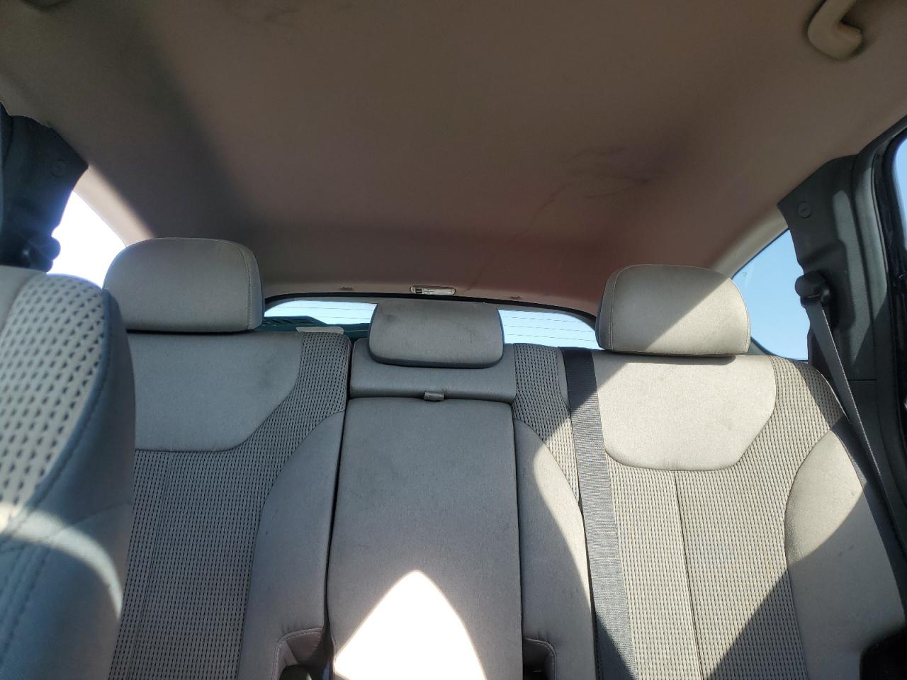 2019 Hyundai Santa Fe VIN 5NMS23AD7KH136070 Copart auction photo, all over / vandalism damage thumbnail 10