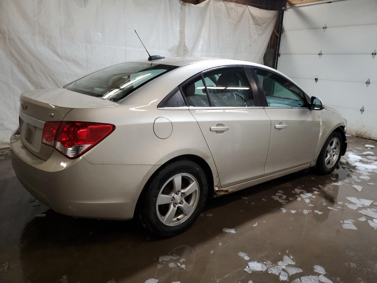 2016 Chevrolet Cruze VIN 1G1PE5SB7G7186979 Copart auction photo, front end damage thumbnail 3