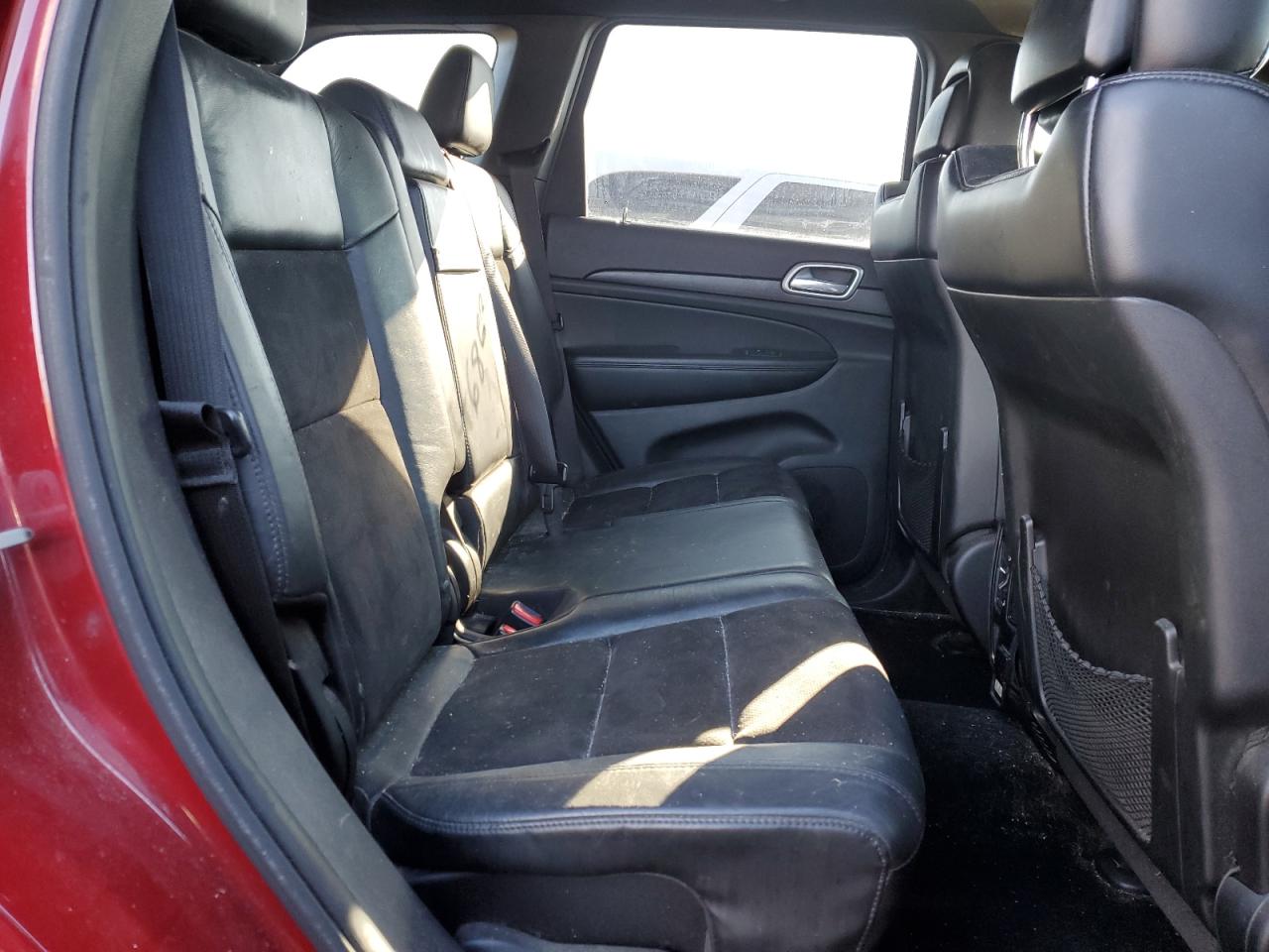 2015 Jeep Grand Cherokee VIN 1C4RJFAG3FC135841 Copart auction photo, minor dent/scratches damage thumbnail 11