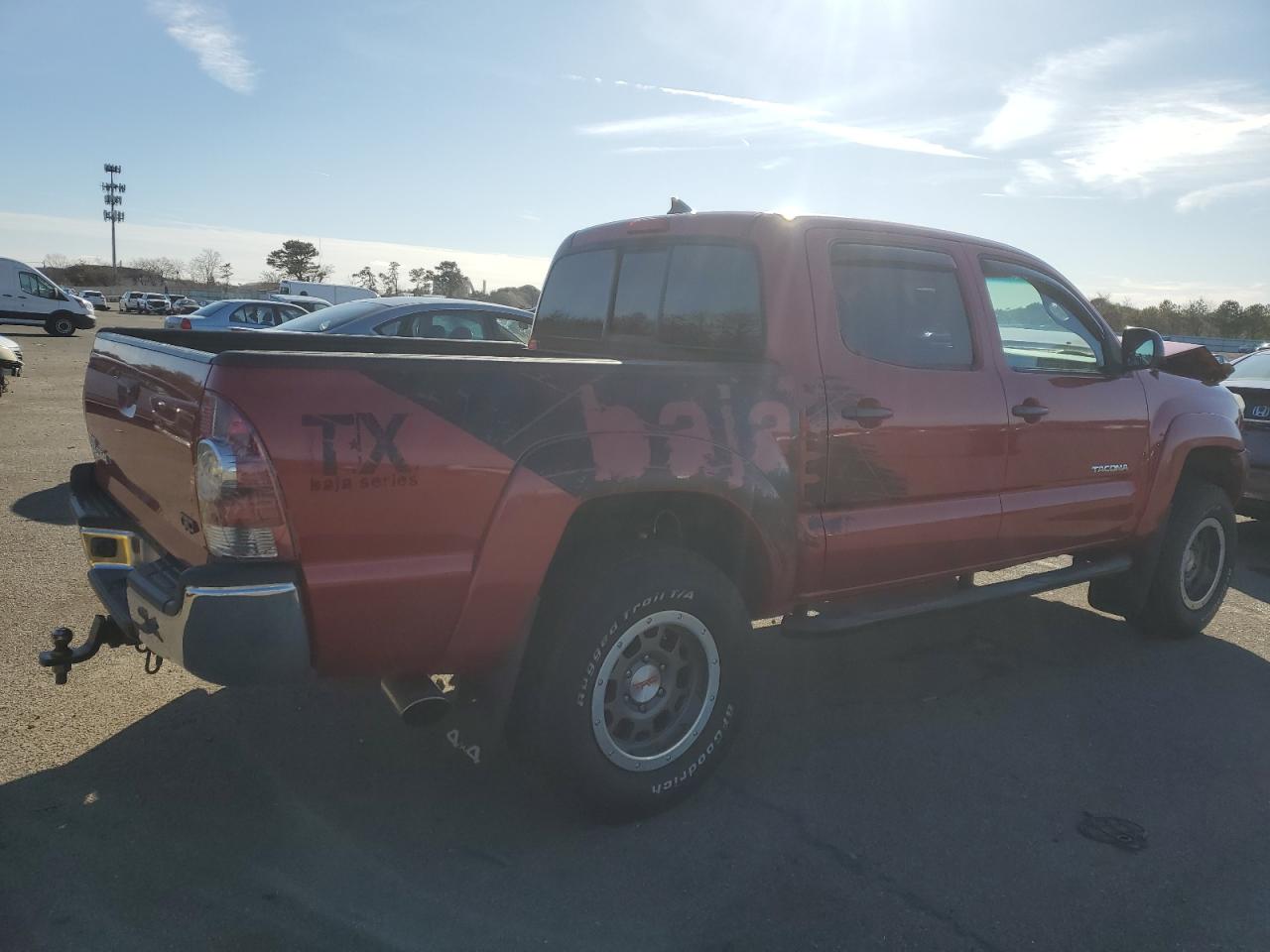 2012 Toyota Tacoma VIN 5TFLU4EN1CX046641 Copart auction photo, front end / minor dent/scratches damage thumbnail 3