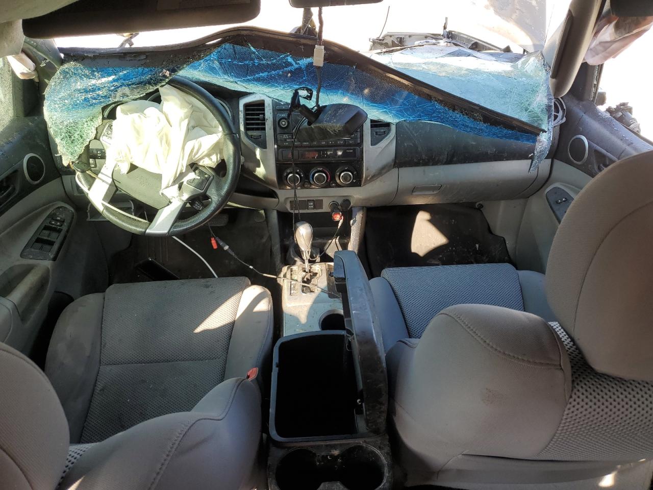 2012 Toyota Tacoma VIN 3TMJU4GN0CM128144 Copart auction photo, rollover damage thumbnail 8