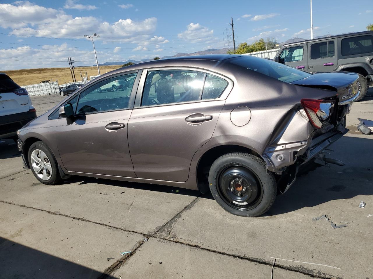 2013 Honda Civic VIN 19XFB2F51DE289633 Copart auction photo, rear end / front end damage thumbnail 2