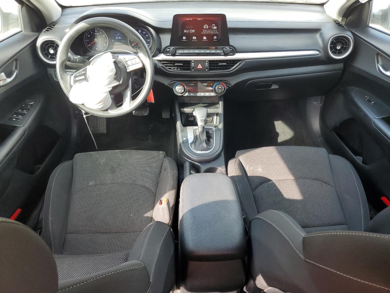 2019 KIA Forte VIN 3KPF24AD3KE117417 Copart auction photo, front end damage thumbnail 8