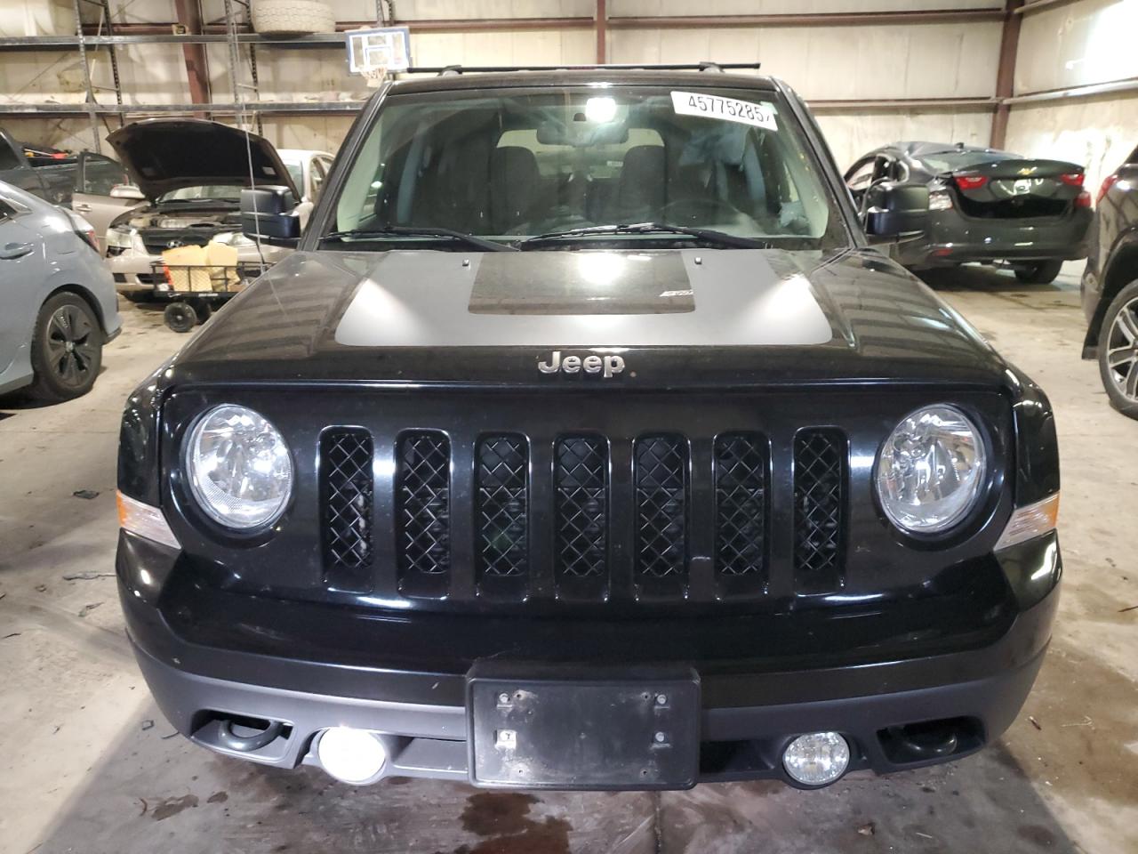 2016 Jeep Liberty (Patriot) VIN 1C4NJRBB4GD788922 Copart auction photo, side / minor dent/scratches damage thumbnail 5