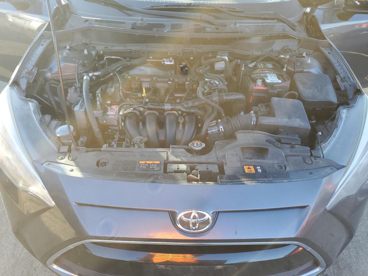 2017 Toyota Yaris VIN 3MYDLBYV7HY185218 Copart auction photo, side damage thumbnail 11