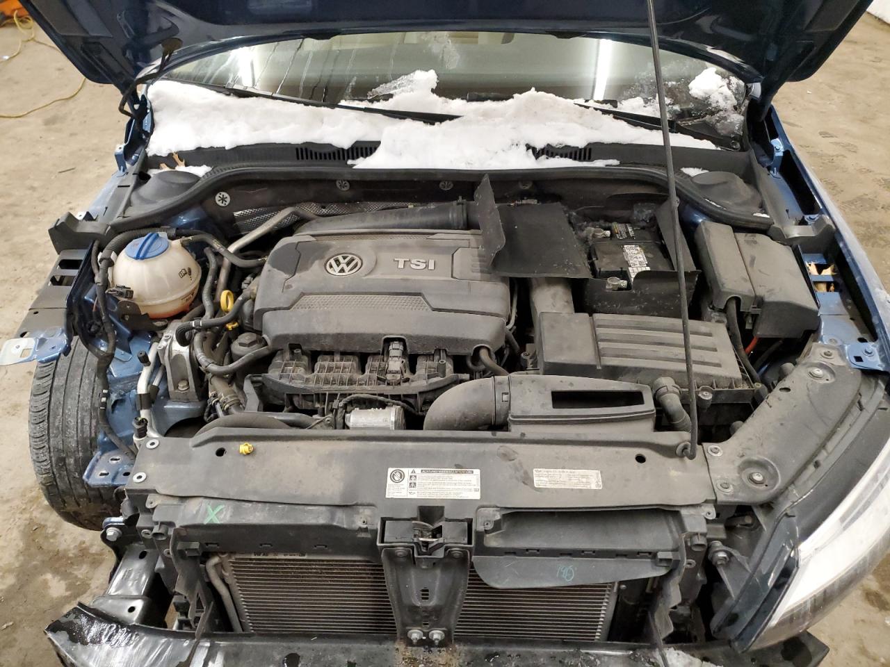 2015 Volkswagen Jetta VIN 3VWD17AJ8FM253407 Copart auction photo, front end damage thumbnail 11