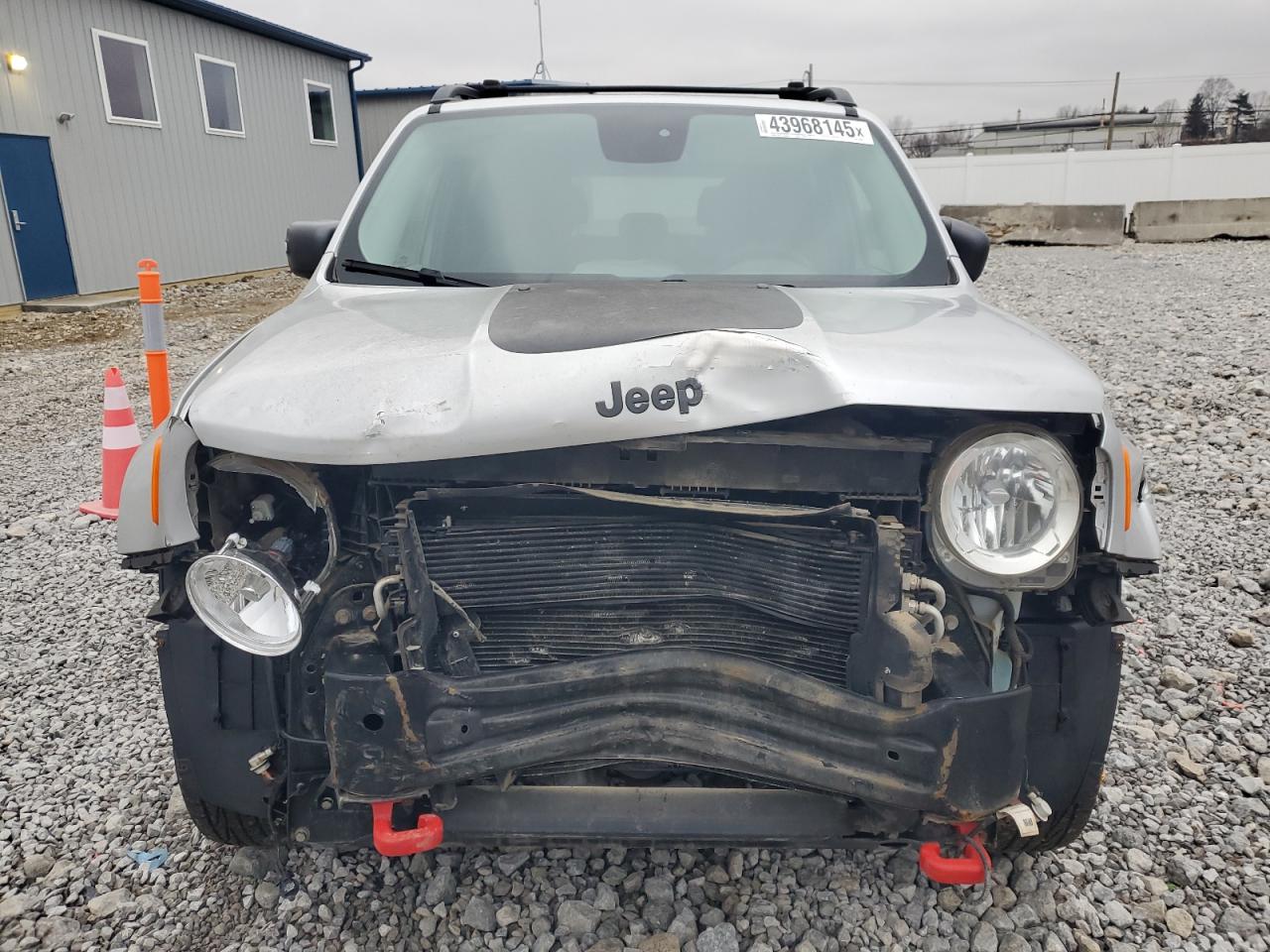 2016 Jeep Renegade VIN ZACCJBCT0GPC60916 Copart auction photo, front end damage thumbnail 5