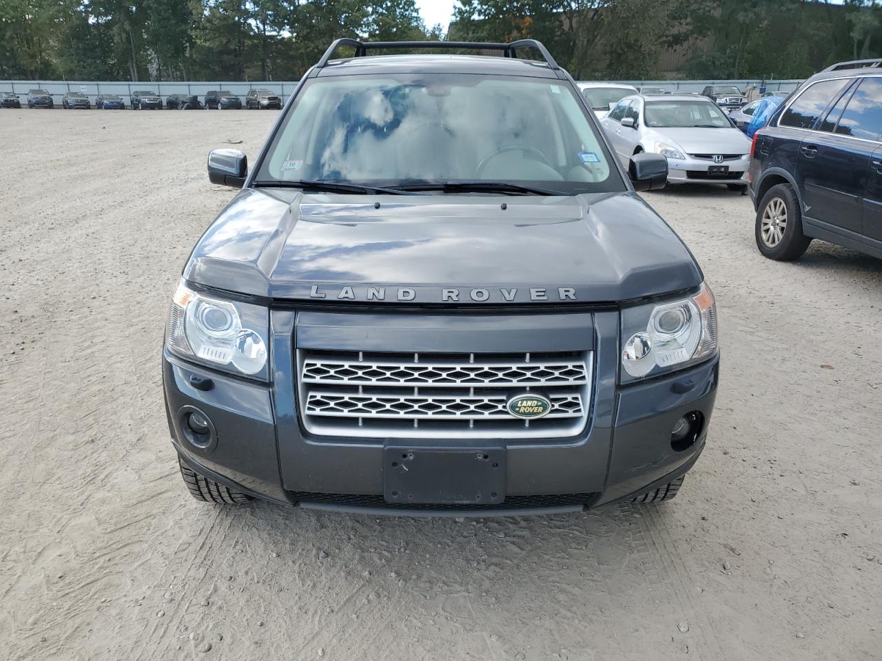 2010 Land Rover LR2 VIN SALFP2BN6AH212973 Copart auction photo, side / front end damage thumbnail 5
