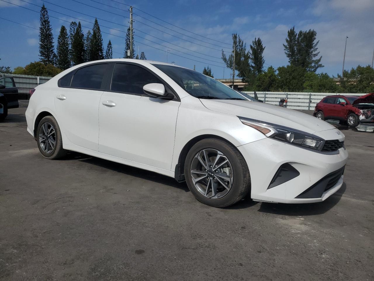 2023 KIA Forte VIN 3KPF24AD9PE508661 Copart auction photo, all over damage thumbnail 4