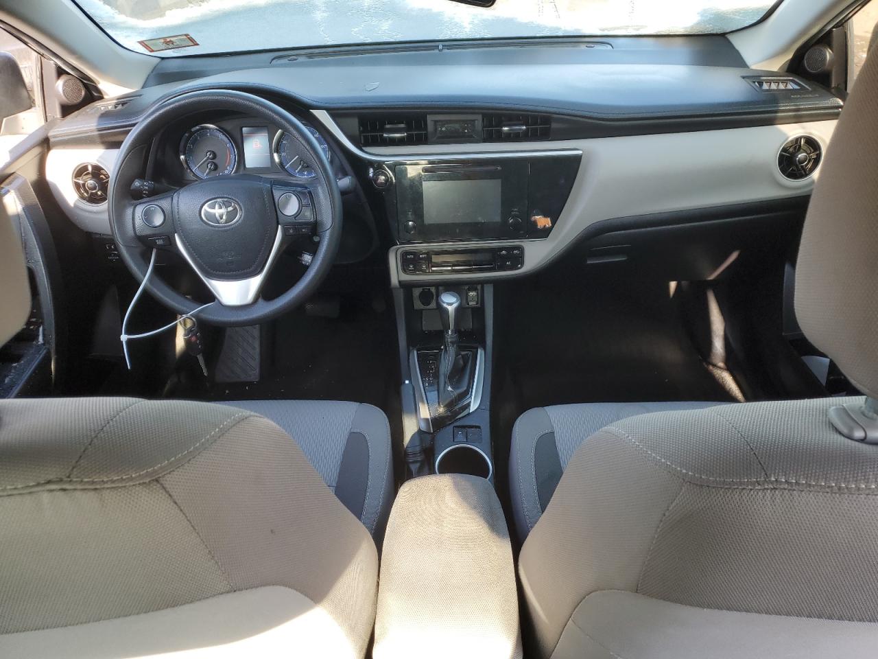 2018 Toyota Corolla VIN 2T1BURHE4JC017005 Copart auction photo, front end damage thumbnail 8