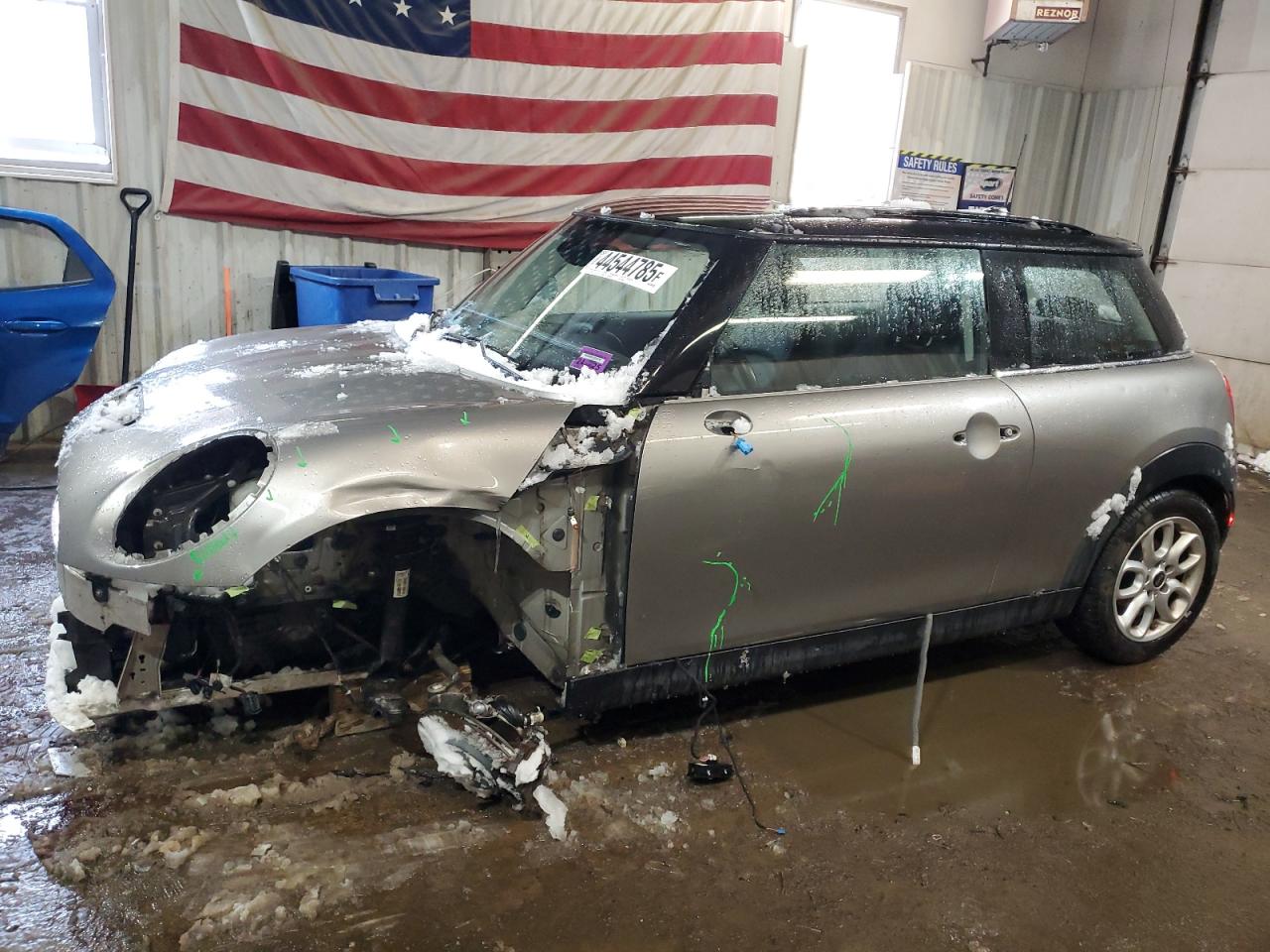2017 MINI Cooper VIN WMWXP7C37H3B94609