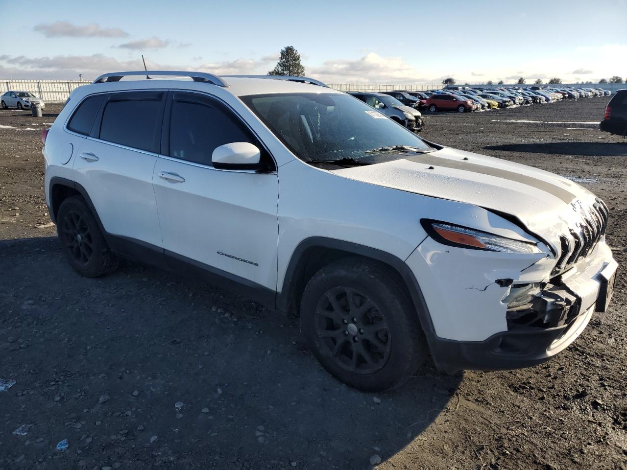 2016 Jeep Grand Cherokee VIN 1C4PJMCB2GW241582 Copart auction photo, front end damage thumbnail 4