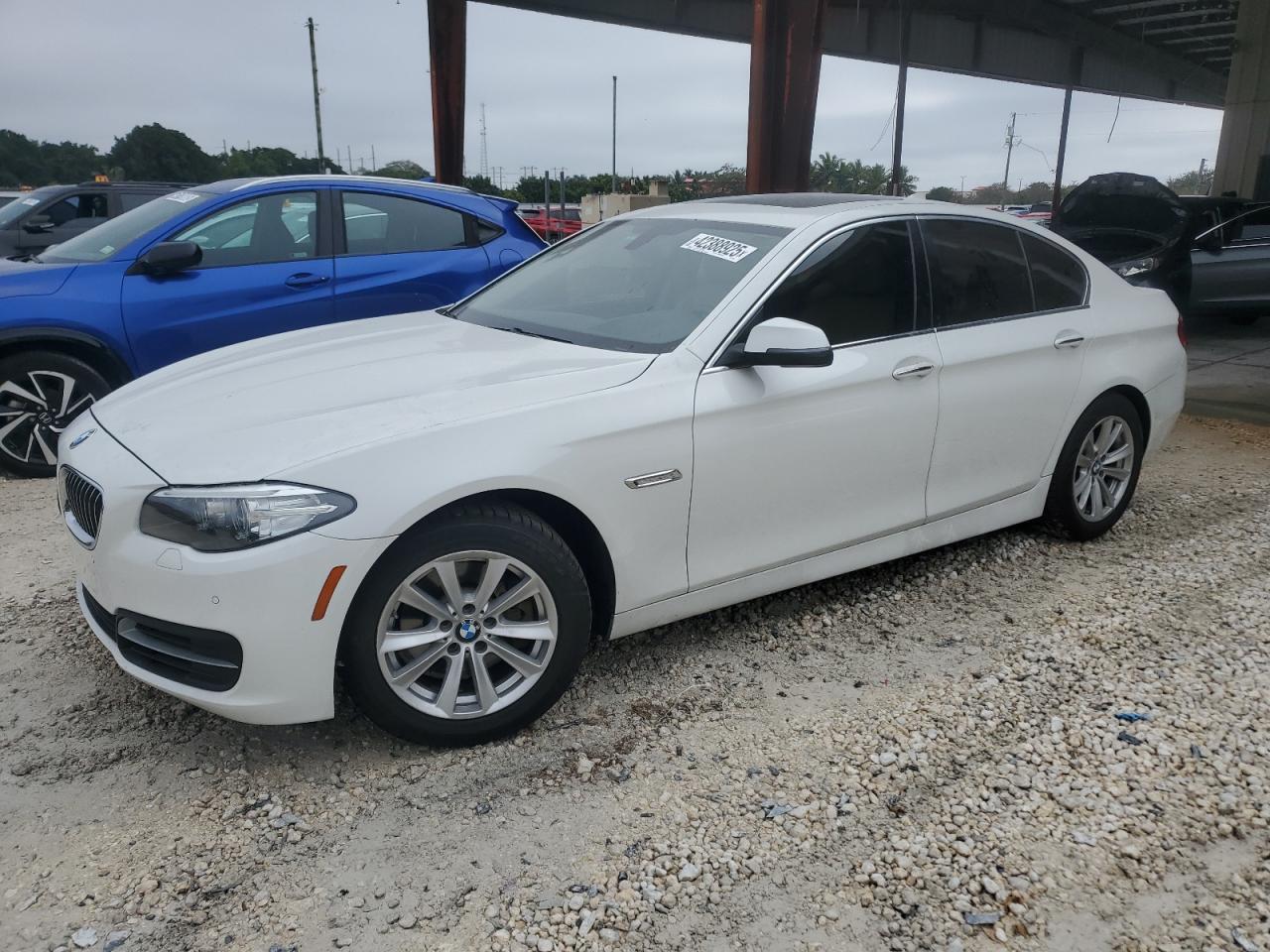 2014 BMW 5er VIN WBA5A5C5XED505841