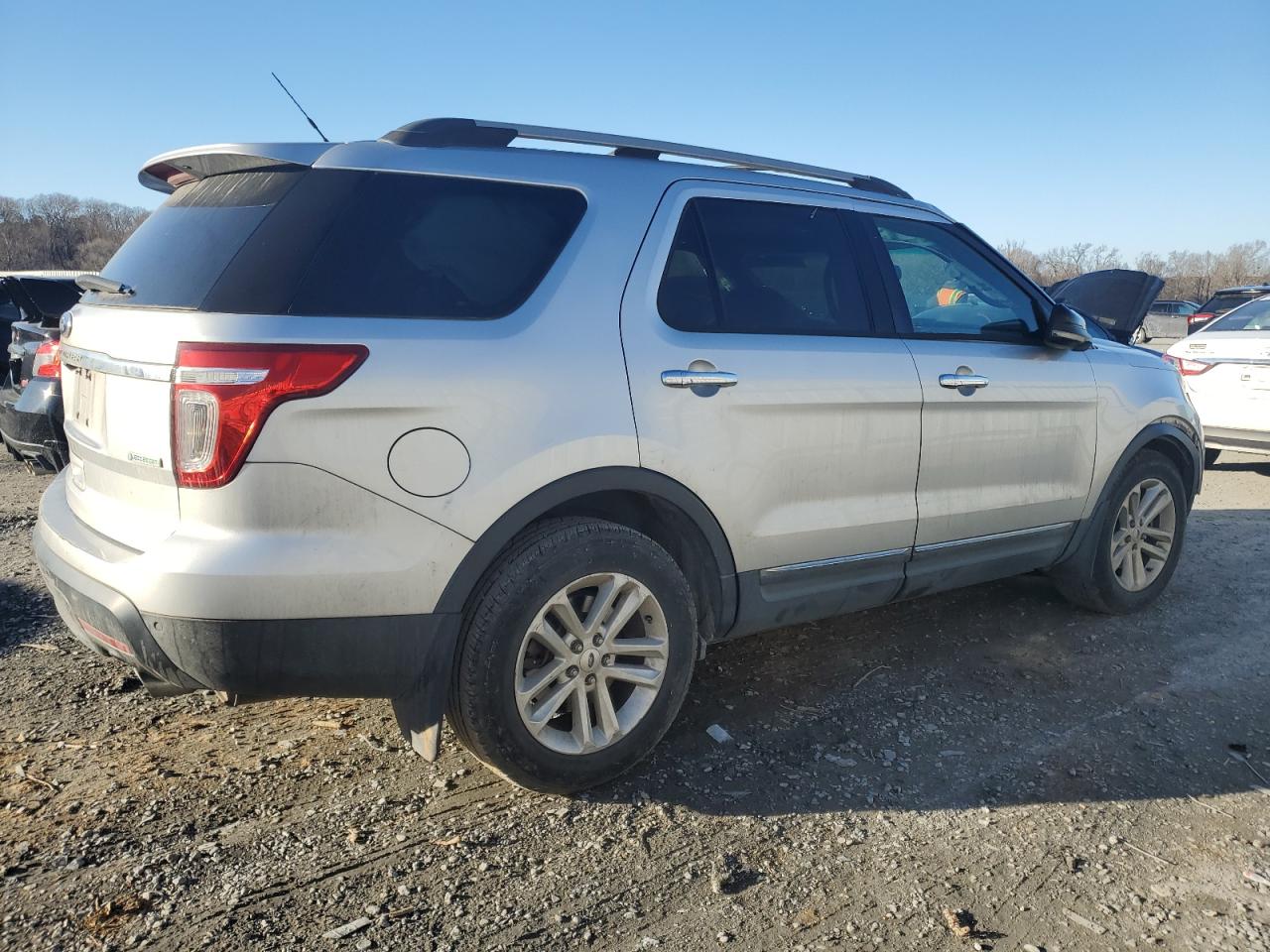 2013 Ford Explorer VIN 1FM5K7D93DGA65466 Copart auction photo, all over damage thumbnail 3