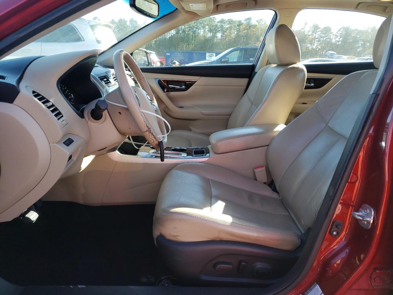 2015 Nissan Altima VIN 1N4AL3AP8FN337641 Copart auction photo, front end damage thumbnail 7