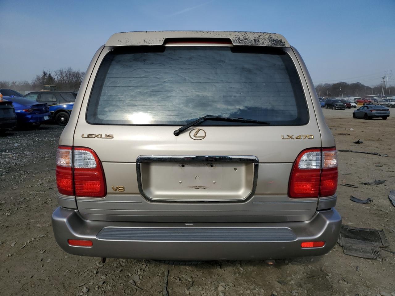 2002 Lexus LX VIN JTJHT00W323520240 Copart auction photo, minor dent/scratches damage thumbnail 6