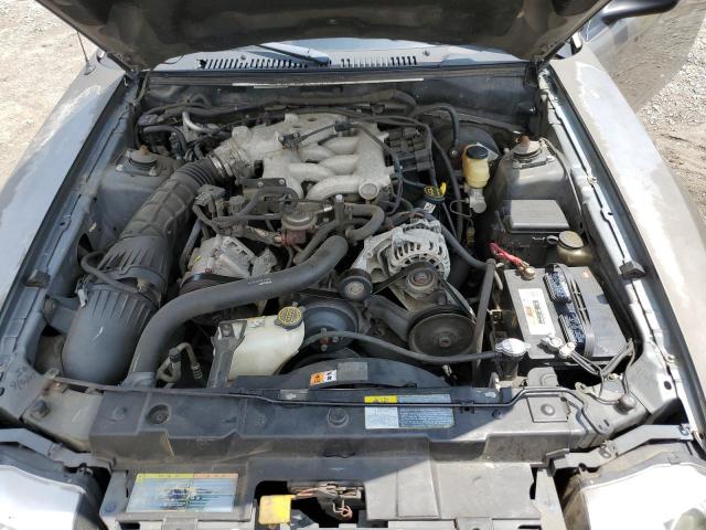 2001 Ford Mustang VIN 1FAFP40481F256150 Copart auction photo, normal wear / minor dent/scratches damage thumbnail 11