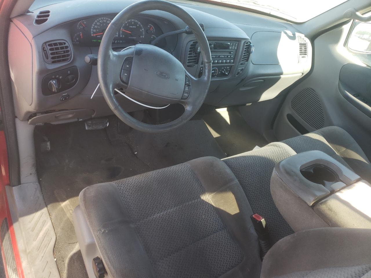 2001 Ford F-150 VIN 1FTRX17L81NA42395 Copart auction photo, all over damage thumbnail 8