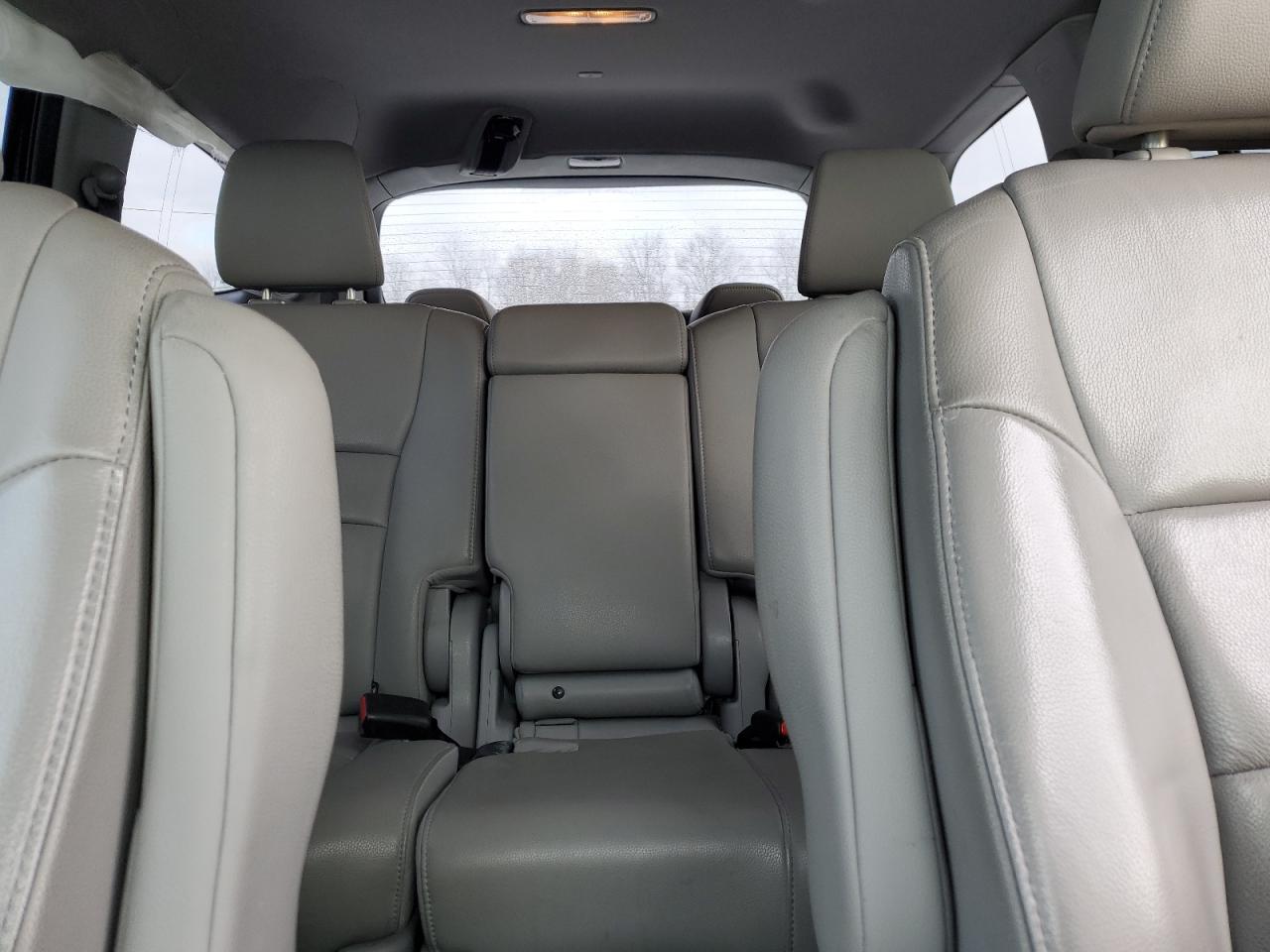 2016 Honda Pilot VIN 5FNYF6H97GB014755 Copart auction photo, minor dent/scratches damage thumbnail 10