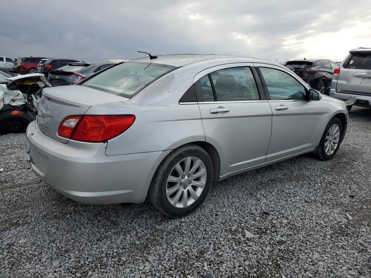 2010 Chrysler Sebring VIN 1C3CC5FB4AN165181 Copart auction photo, front end damage thumbnail 3