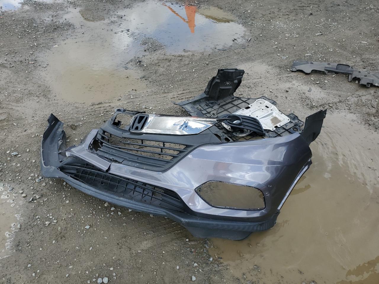 2019 Honda HR-V VIN 3CZRU5H51KM716702 Copart auction photo, front end damage thumbnail 15
