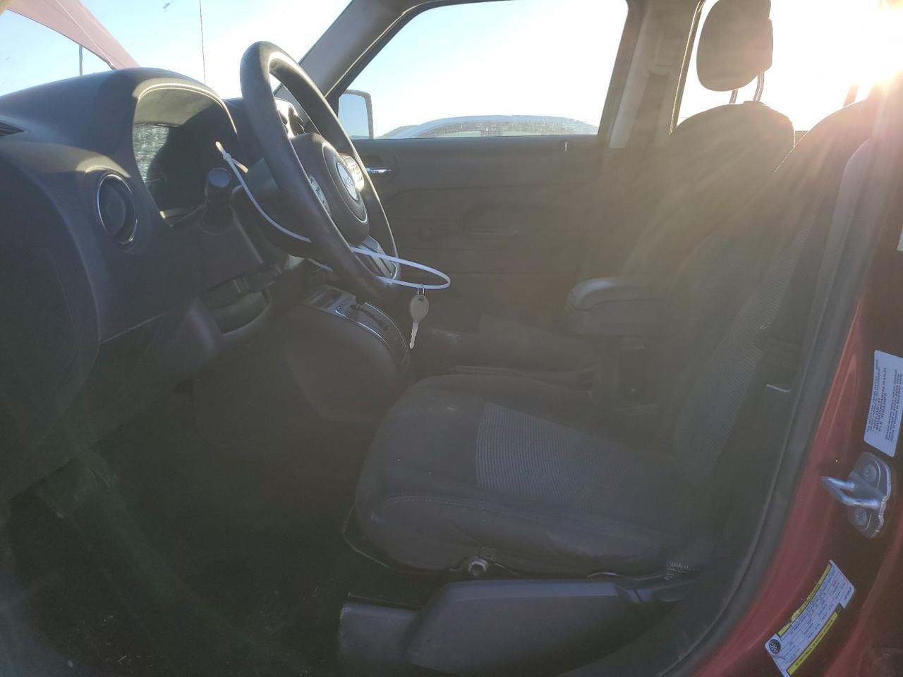 2014 Jeep Liberty (Patriot) VIN 1C4NJPBA6ED720520 Copart auction photo, rear end / front end damage thumbnail 7